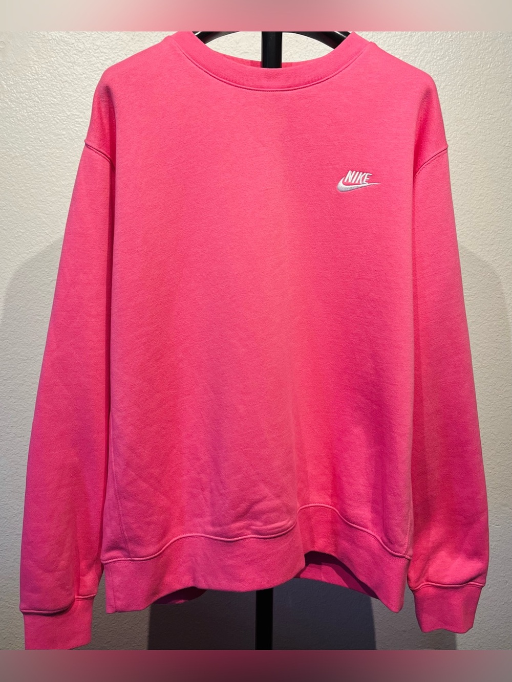Nike Club Fleece Crewneck in Aster Pink - Size L (Women’s)